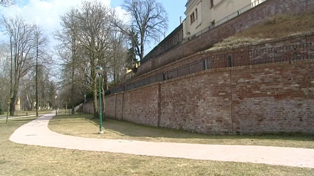 Část hradeckého opevnění