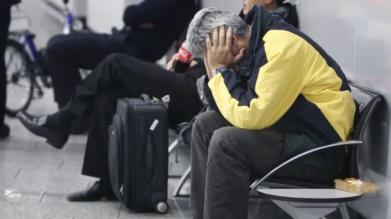 Stávka odsoudila řadu cestujících k dlouhému čekání.