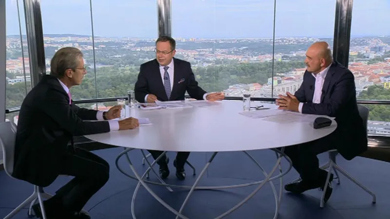 Jiří Hlavatý a Tomáš Březina hosty Otázek Václava Moravce – 1. část