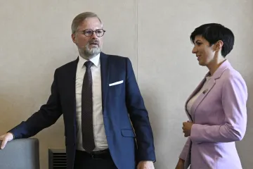 Návrh výpovědí bez udání důvodu předloží ODS a TOP 09 sněmovně i bez vládní shody