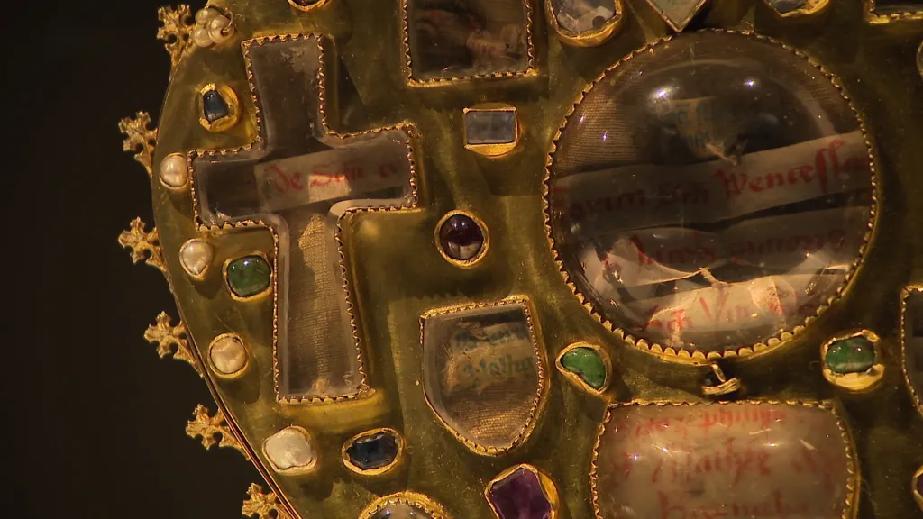 VideoSvatovítský poklad si na Hradě povídá se současnými umělci