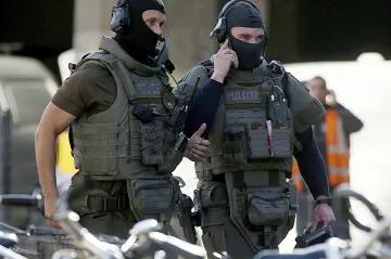 McDonalds v Kolíně nad Rýnem podpálil uprchlík. Doma měl zásoby benzinu a náboženské nápisy