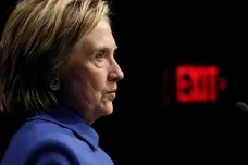Clintonová viní Rusko ze zásahů do kampaně před americkými volbami