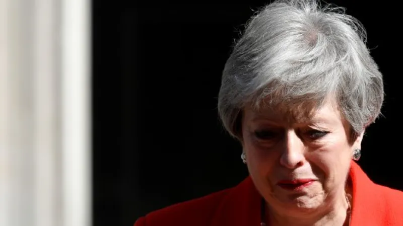 Premiérka Theresa Mayová během emotivního projevu Zdroj: REUTERS/Toby Melville