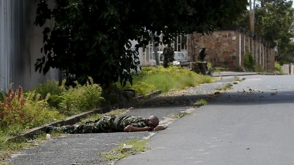 Situace po převratu v Burundi zůstává nepřehledná