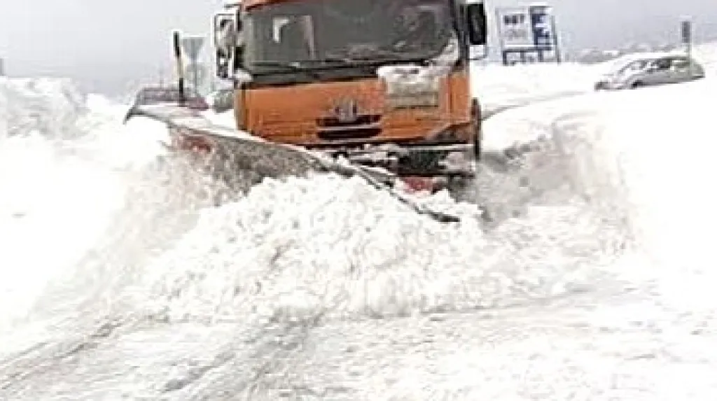 Protahování silnice