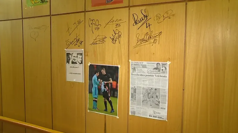 Z Rachůnkova autogramu se stalo pietní místo