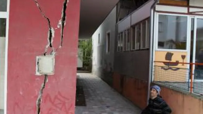 Následky zemětřesení v Srbsku