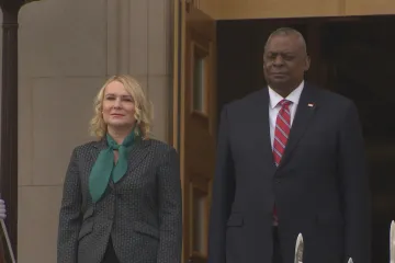 Na potřebu obranné smlouvy s USA ukázaly události ve světě, zní z vlády. ANO o podpoře diskutuje, SPD ji odmítá
