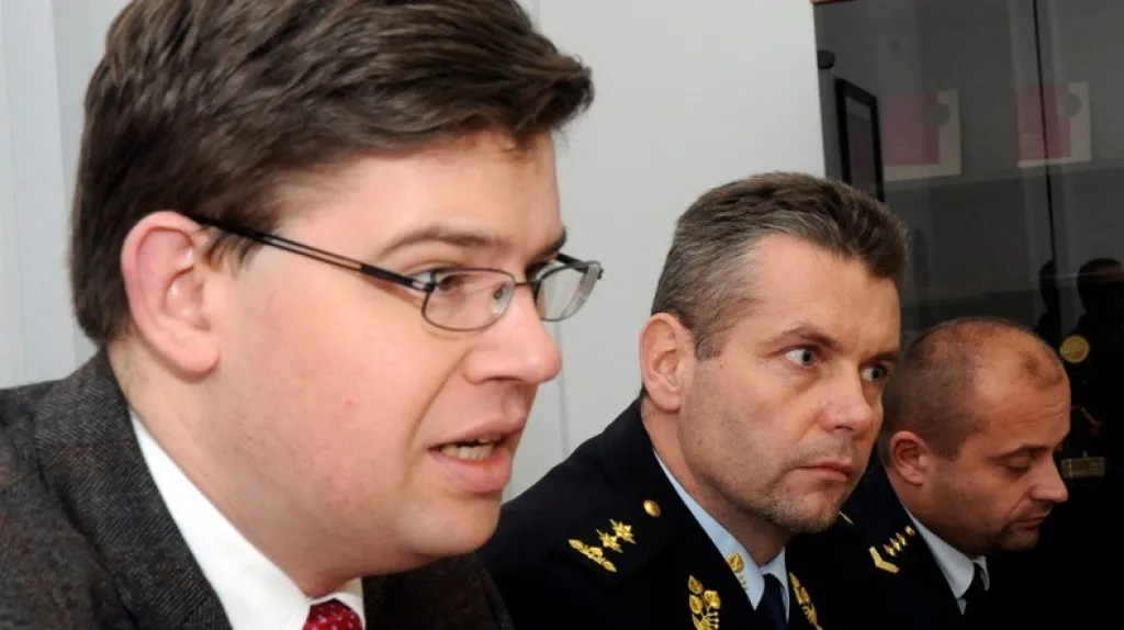 Ministr Pospíšil, ředitel vězeňské služby Luděk Kula a ředitel brněnské věznice Karel Schmeidler