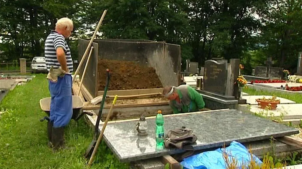 Hřbitov v Mostech u Jablunkova