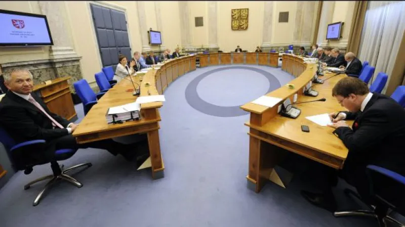 Brífink ČSSD k rozhodnutí vlády