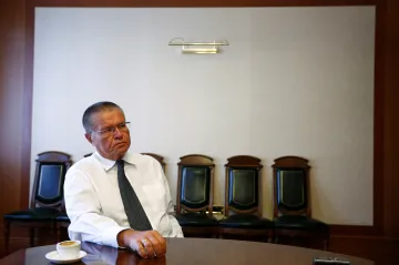 V ruské vládě se zatýkalo poprvé od roku 1991. Ministra hospodářství údajně chytili s úplatkem