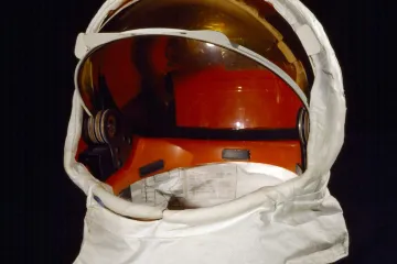 Mačeta i posilovací přístroj: Podívejte se, s jakým vybavením vyrazila mise Apollo 11 na Měsíc