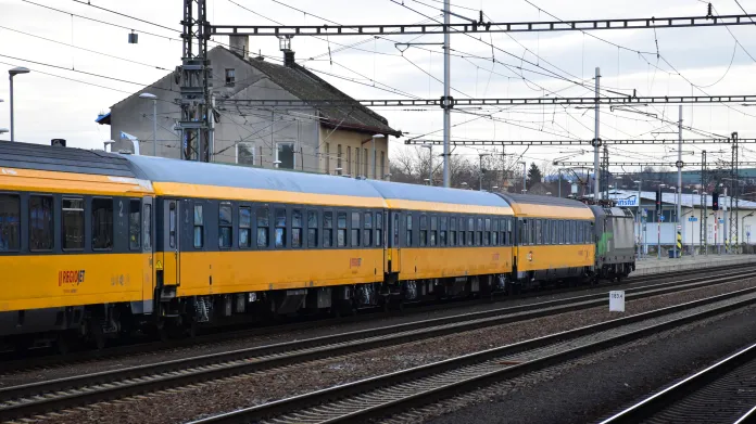 V závazku veřejné služby provozuje RegioJet jednu linku, a to rychlíky Brno–Bohumín. V ostatních jeho spojích zprvu jednotný tarif platit nebude
