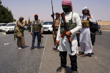 Moc kmenů v Sýrii sílí, mobilizovat umí sto tisíc bojovníků