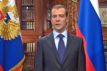 Medvěděv chce v Praze jednat i o protiraketovém štítu