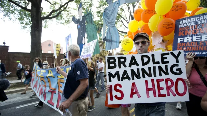 Pochod na podporu Bradleyho Manninga