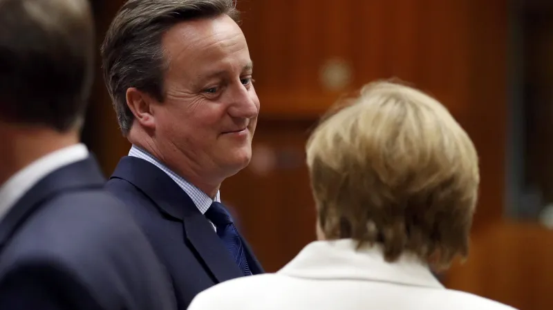 Události: Špičky EU jednají o situaci po britském referendu