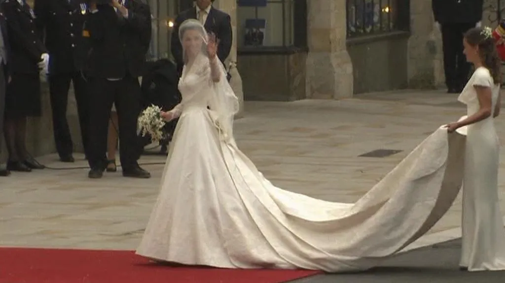 Kate Middletonová ve svatebních šatech