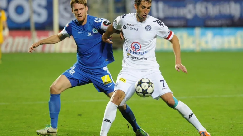 Libor Došek v utkání s Libercem