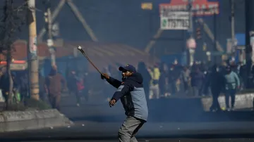 Bolivijci protestují v La Pazu a El Altu proti vládě prezidenta Rodriga Paze