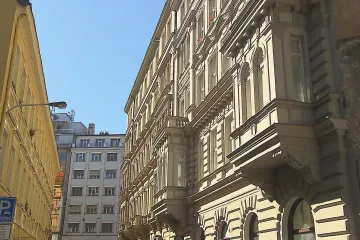 Soud v kauze prodeje pražských bytů zprostil všech 28 obžalovaných