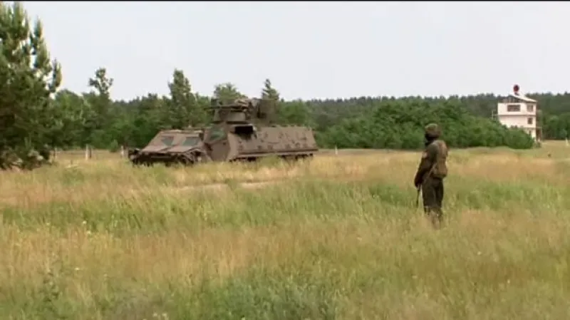 G7 vyzývá Rusko, aby neposílalo bojovníky na Ukrajinu