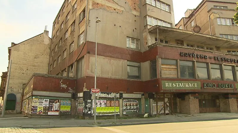 Palác Svět v Libni