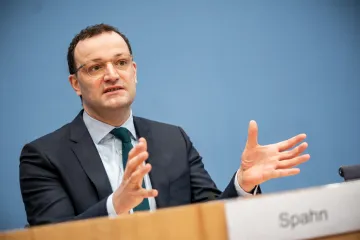 Německo pořídilo za miliardy léky s protilátkami, které pomohly Trumpovi