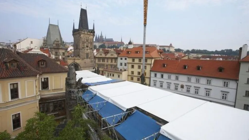 Oprava Karlova mostu