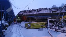 Poškozené vlaky po nehodě v České Třebové
