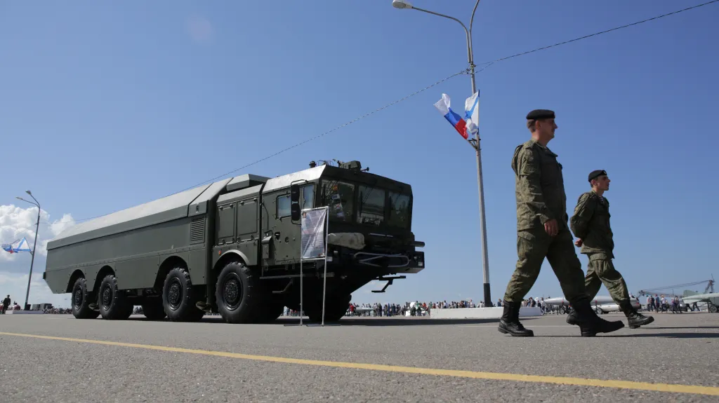 Odpalovací zařízení raketového systému Bastion ruské armády (snímek z července 2017)