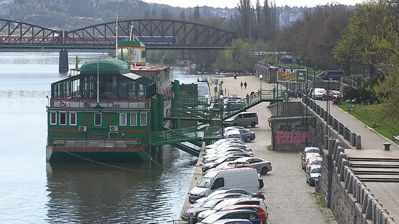 Smíchovská náplavka