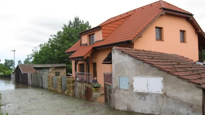 Situace v Obříství