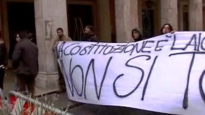 V Itálii se dne skonaly demonstrace za povolení eutanazie.