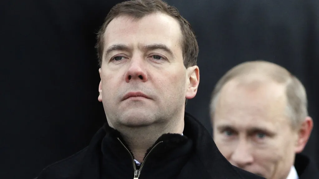 Dmitrij Medvěděv a Vladimir Putin