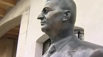 Baťova socha