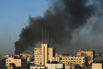 Izrael souhlasil s humanitárními pauzami v bojích, potvrdila armáda