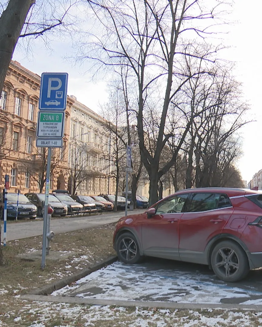 Brno rozšíří modré zóny. Pravidla parkování mění i jinde