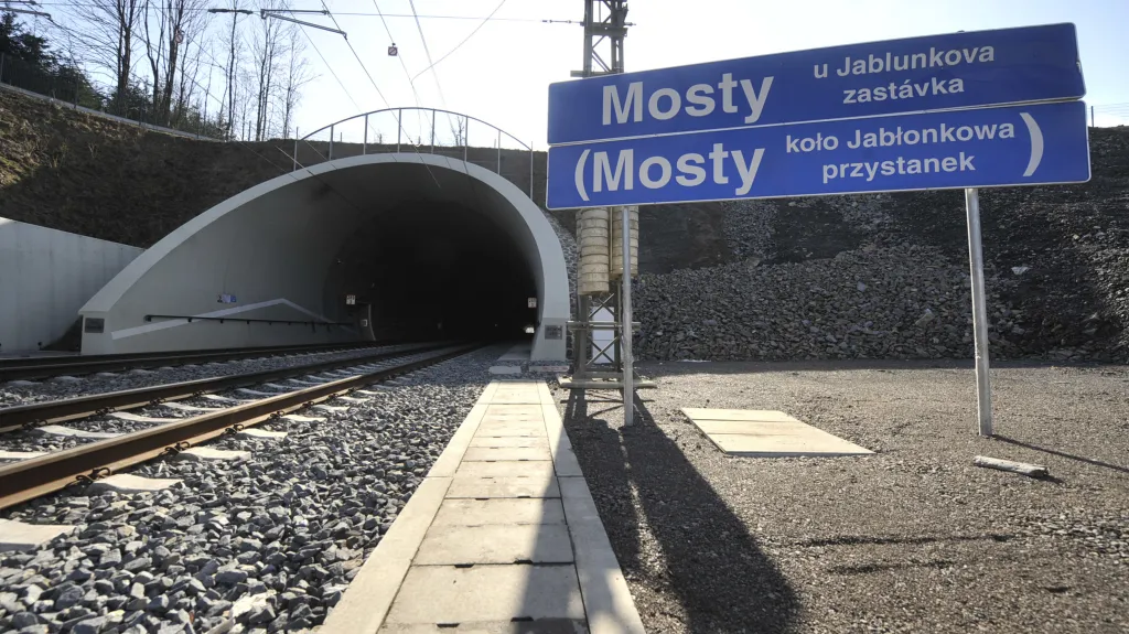 Železniční tunel v Mostech u Jablunkova