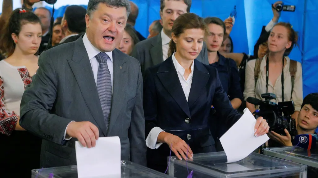 Blok Petro Porošenka je favoritem nadcházejících voleb