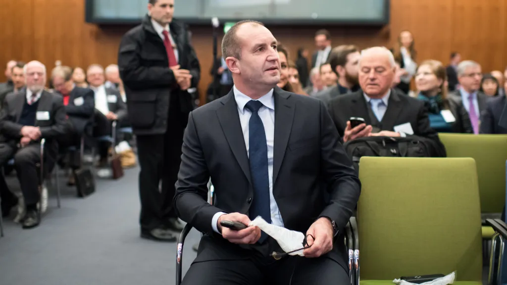 Nově zvolený bulharský prezident Rumen Radev na Německo-bulharském ekonomickém fóru v Berlíně