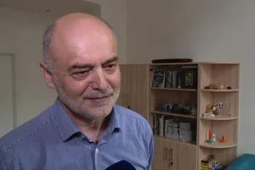 Prezident musí o jmenování fyzika Ošťádala profesorem rozhodnout znovu. Bez zbytečného odkladu