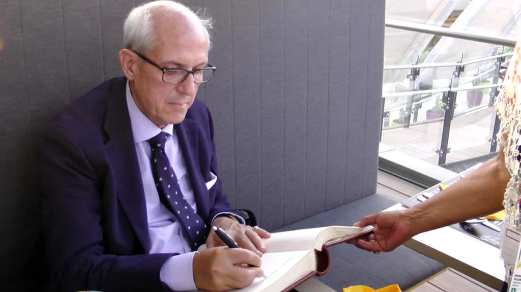 Francesco Paolo Tronca na výstavě Expo 2015