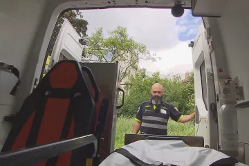 Bílé sanitky posílí výjezdy záchranářů