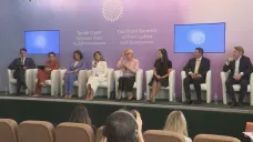 Summit prvních dam a pánů v Kyjevě