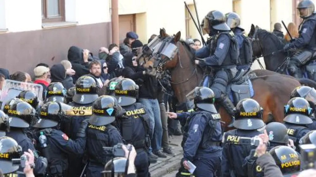 Policisté v Novém Bydžově