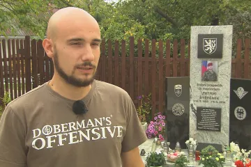 Bratr vojáka zesnulého v Afghánistánu se chystá narukovat do armády