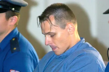 Soud zrušil Tempelovi výkon doživotního trestu. Ve vězení ale zůstává